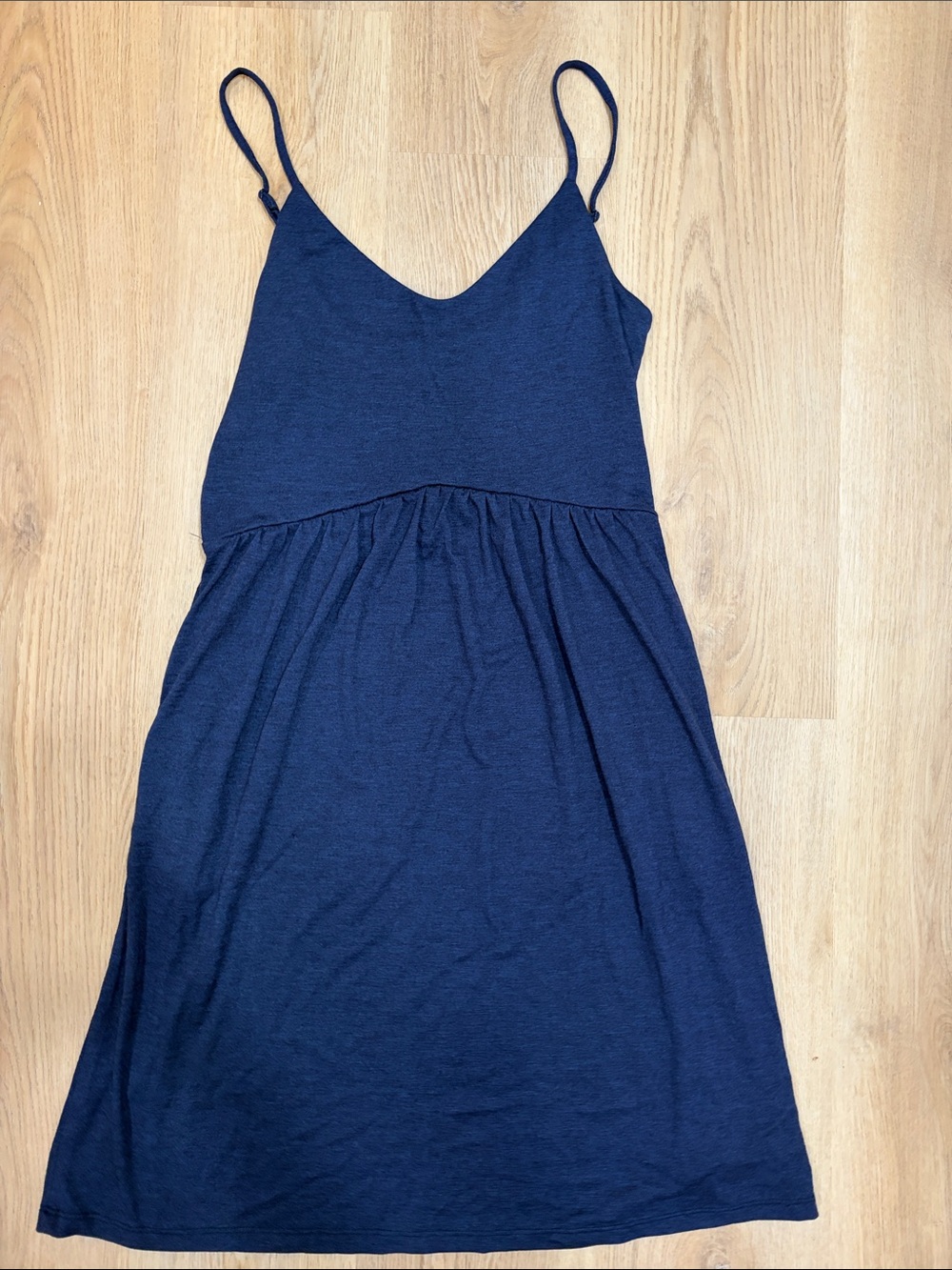 Old Navy Spaghetti Strap Chemise in Black and Navy